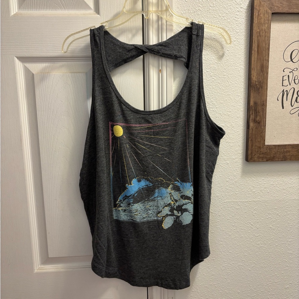 Torrid Size 1 Dark Gray Graphic Active Tank Top